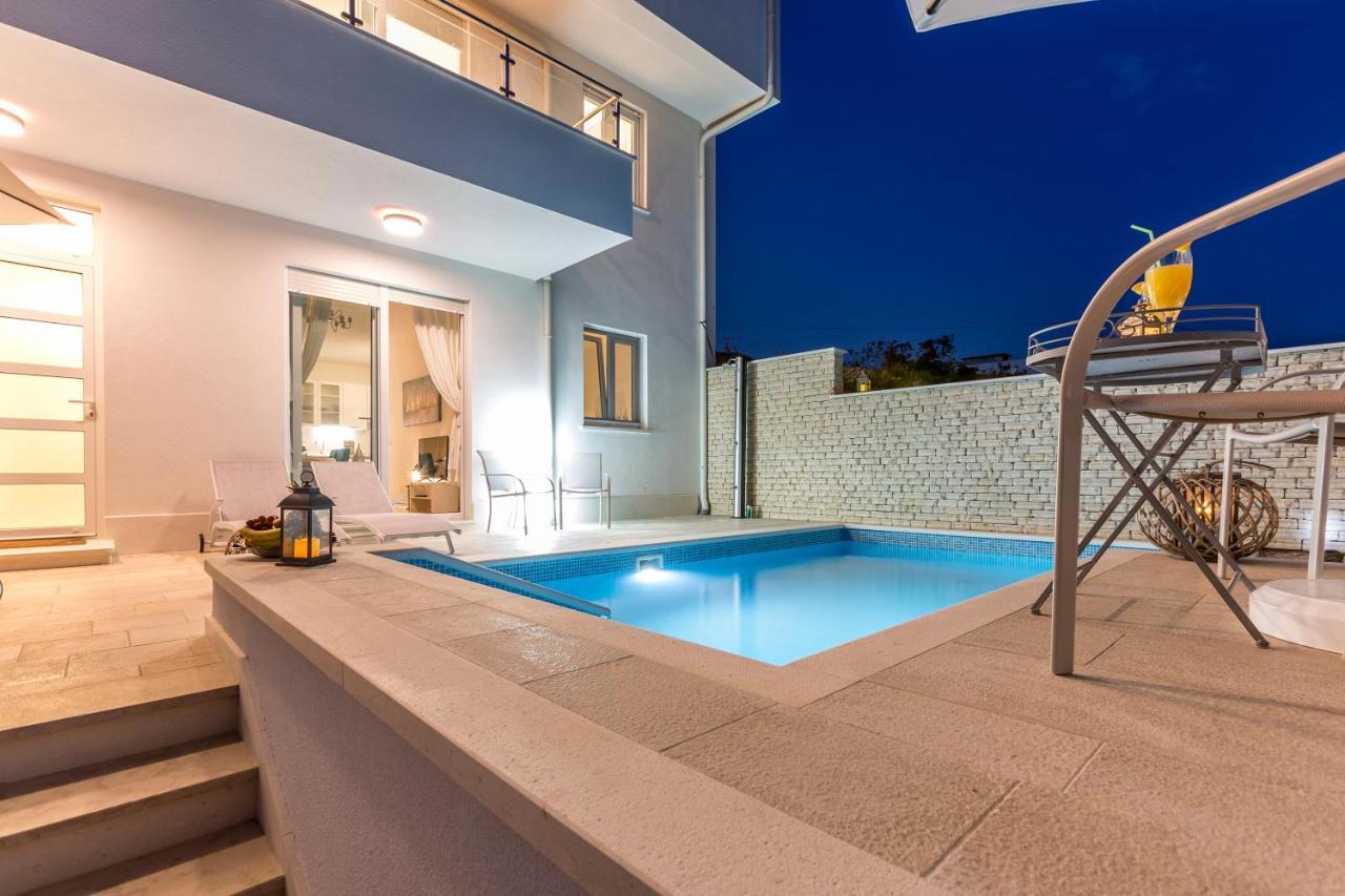 Luxury Villa Bello Horizonte With Swimming Pool سبليت المظهر الخارجي الصورة