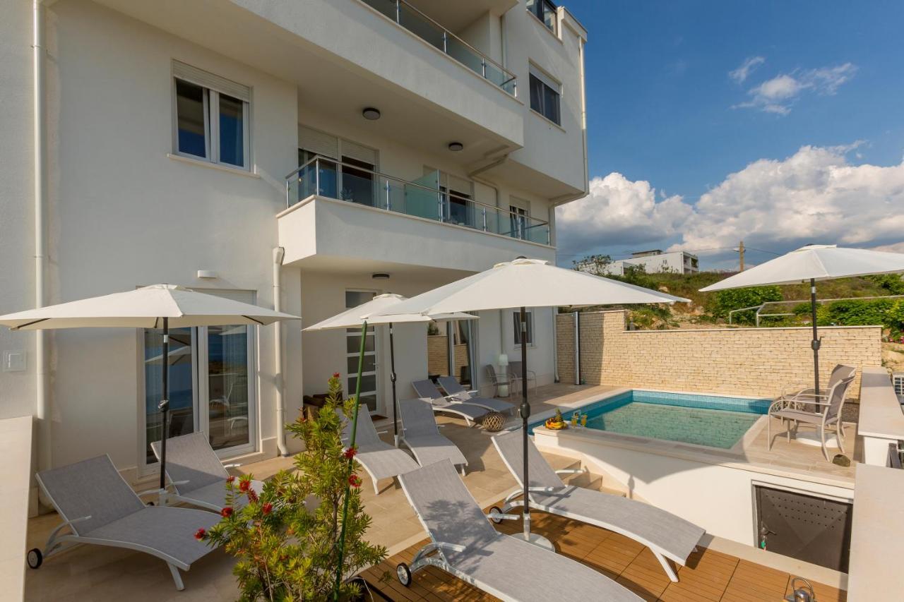 Luxury Villa Bello Horizonte With Swimming Pool سبليت المظهر الخارجي الصورة