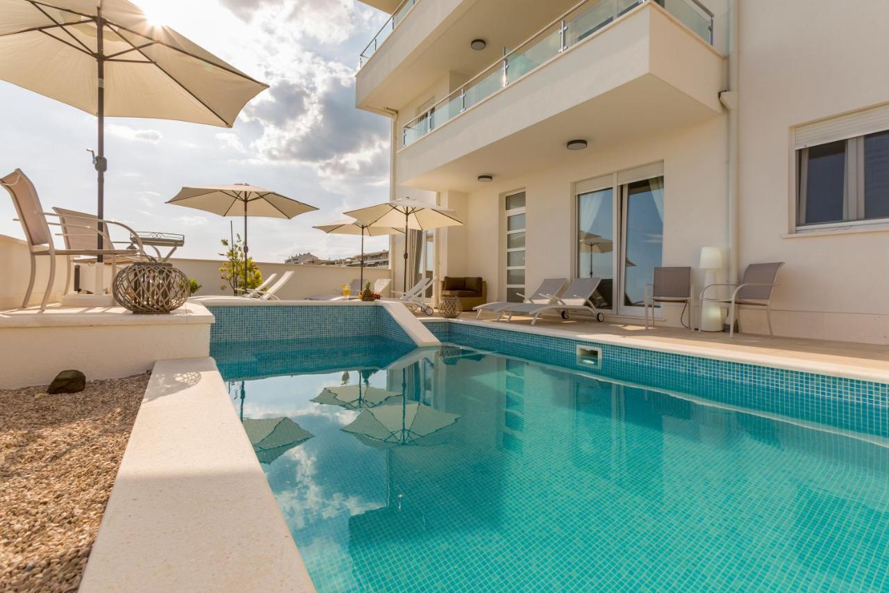 Luxury Villa Bello Horizonte With Swimming Pool سبليت المظهر الخارجي الصورة