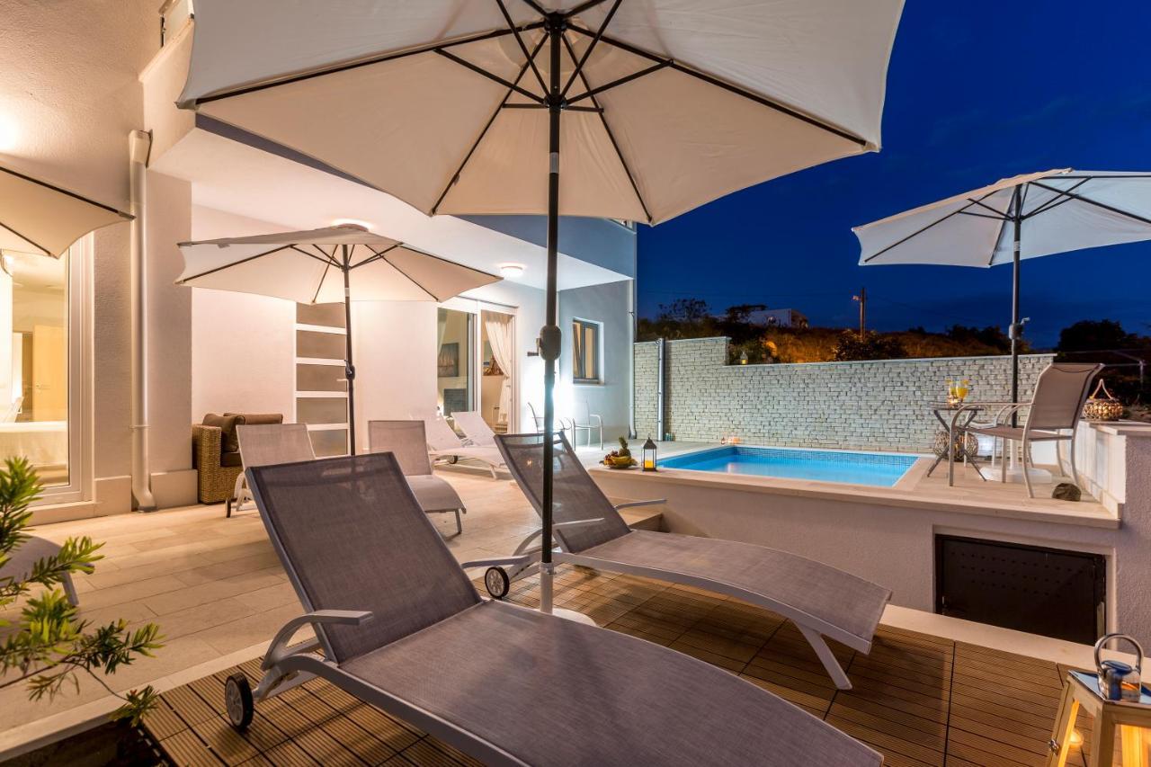 Luxury Villa Bello Horizonte With Swimming Pool سبليت المظهر الخارجي الصورة